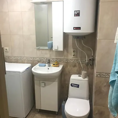 New With Balcony Close To «arcadia» Apartment *